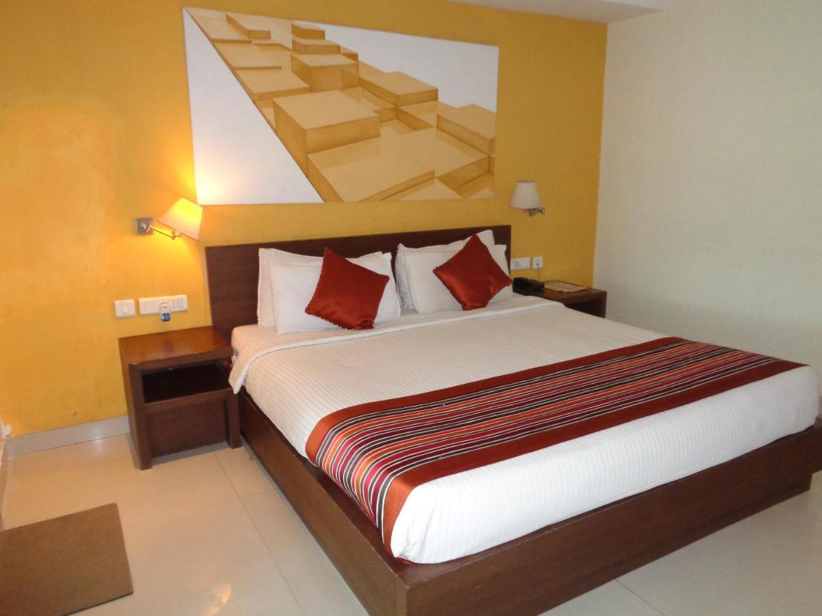 Orbit Hotel - Bagdogra Esterno foto