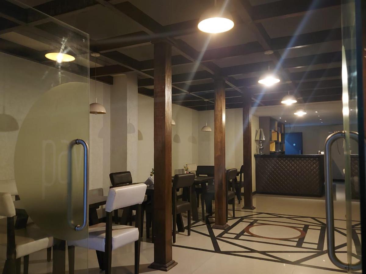 Orbit Hotel - Bagdogra Esterno foto