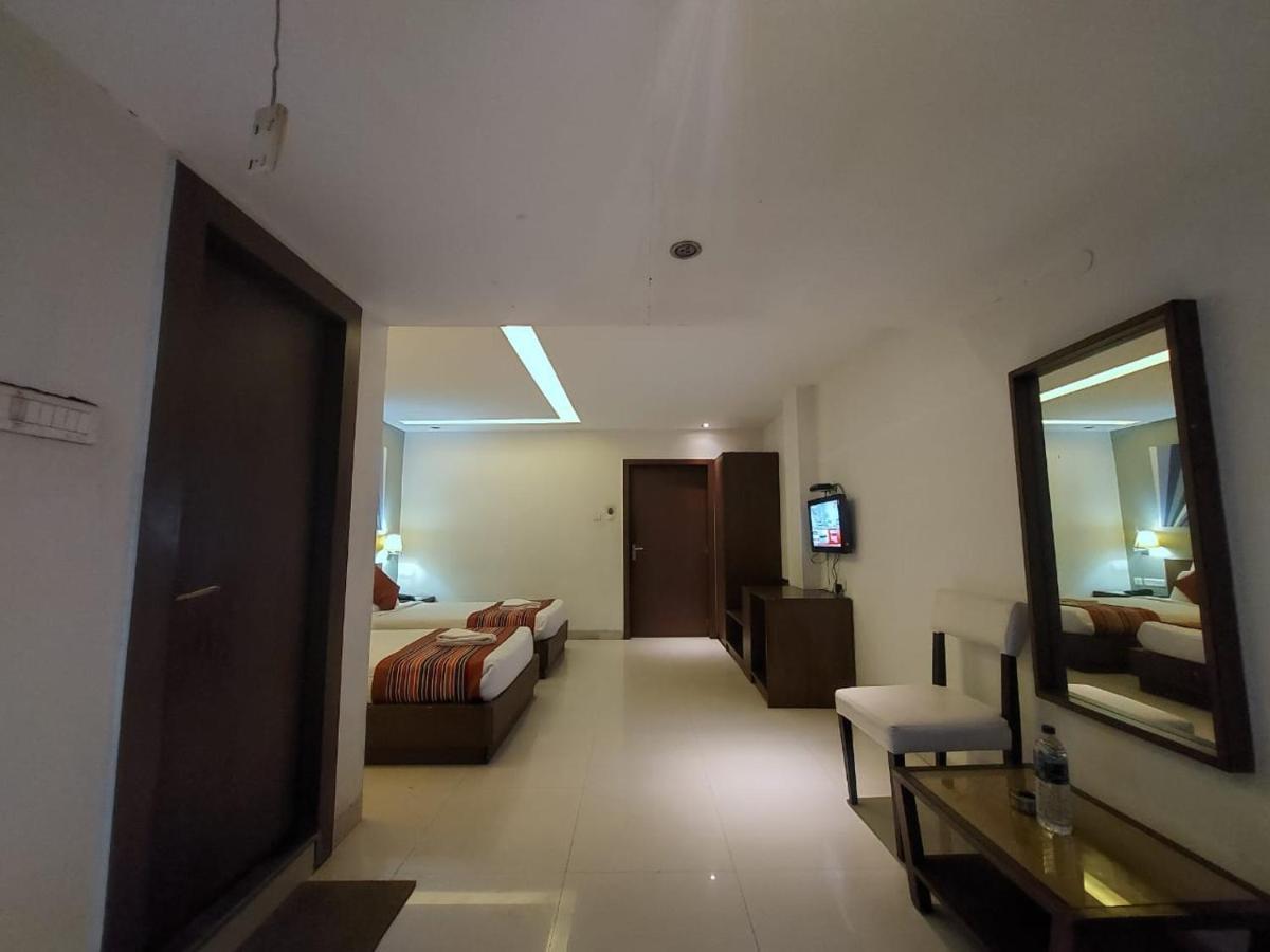 Orbit Hotel - Bagdogra Esterno foto