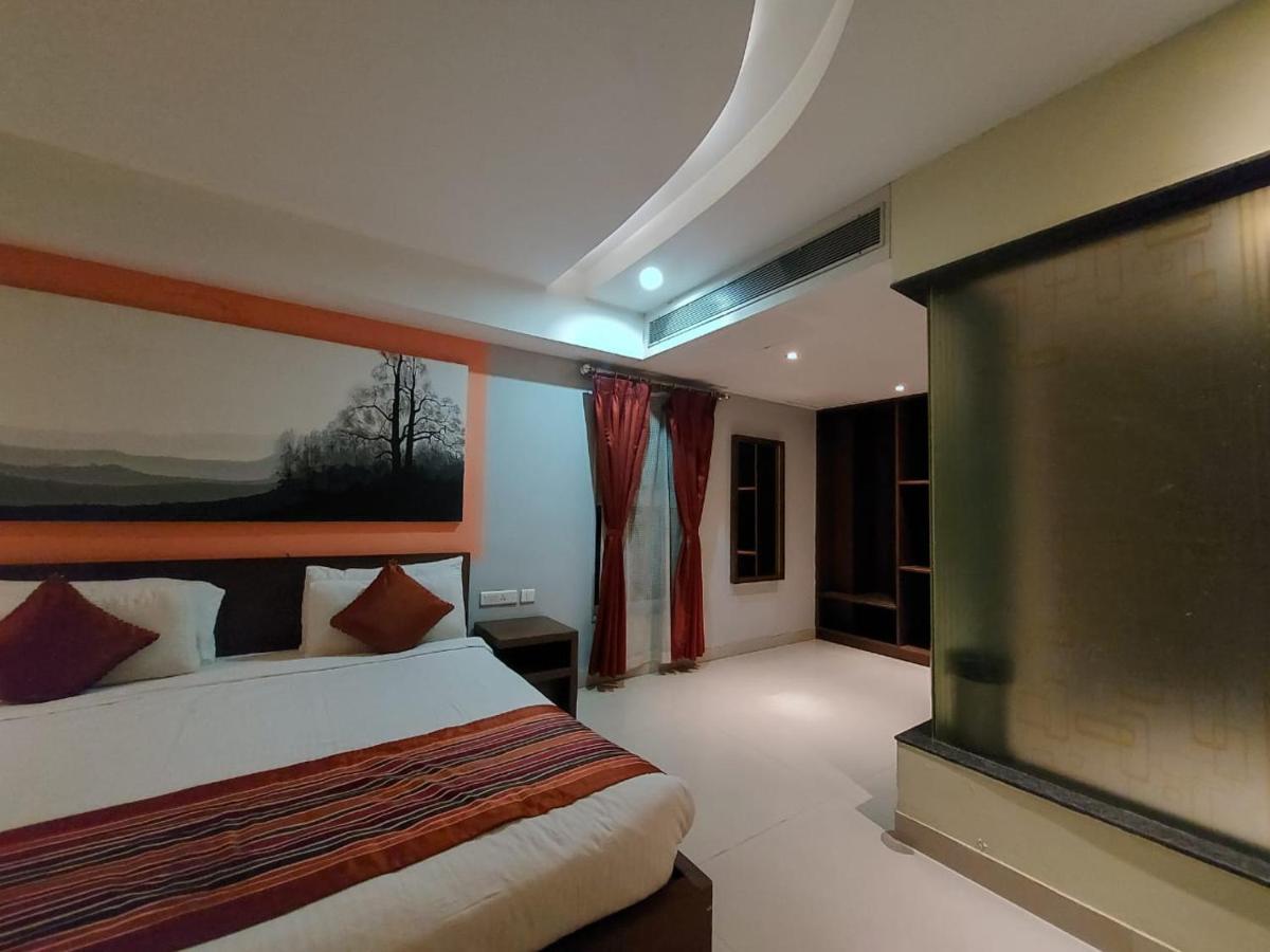 Orbit Hotel - Bagdogra Esterno foto