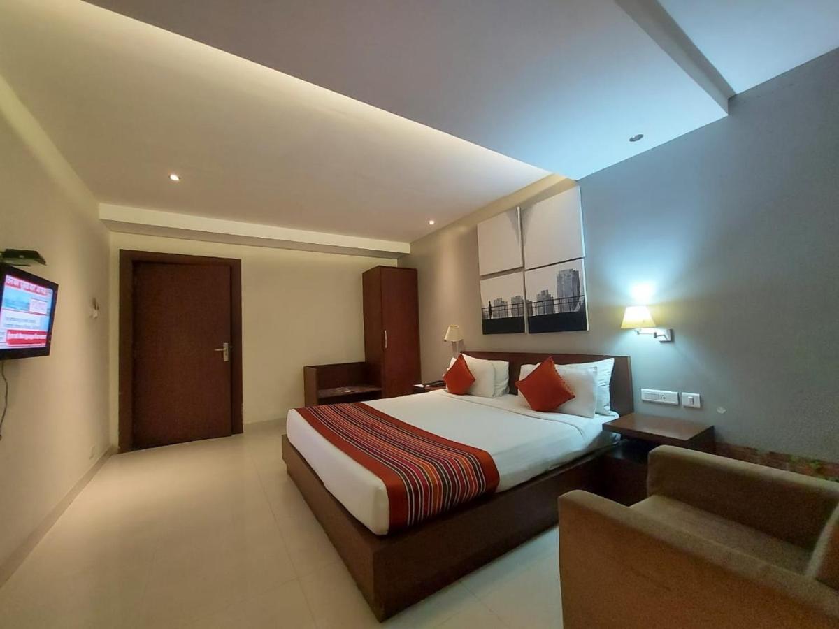 Orbit Hotel - Bagdogra Esterno foto