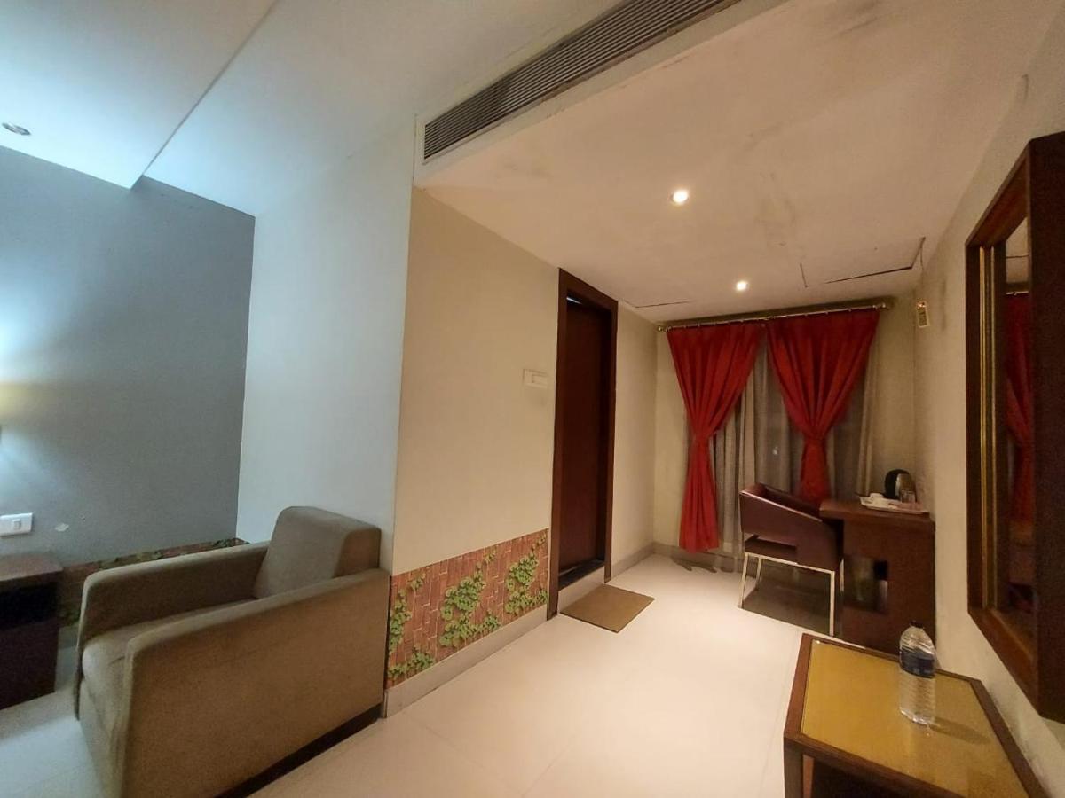 Orbit Hotel - Bagdogra Esterno foto